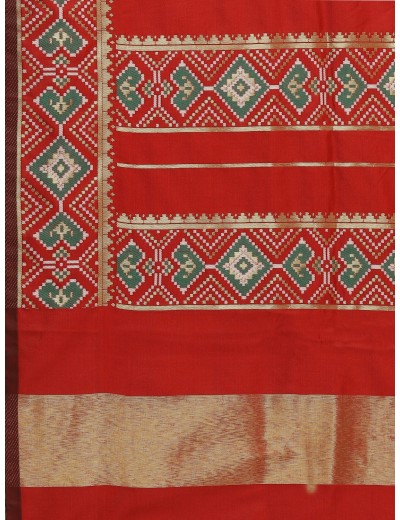 KAPAAHA Woven Figure Patola Saree (Dark Green)